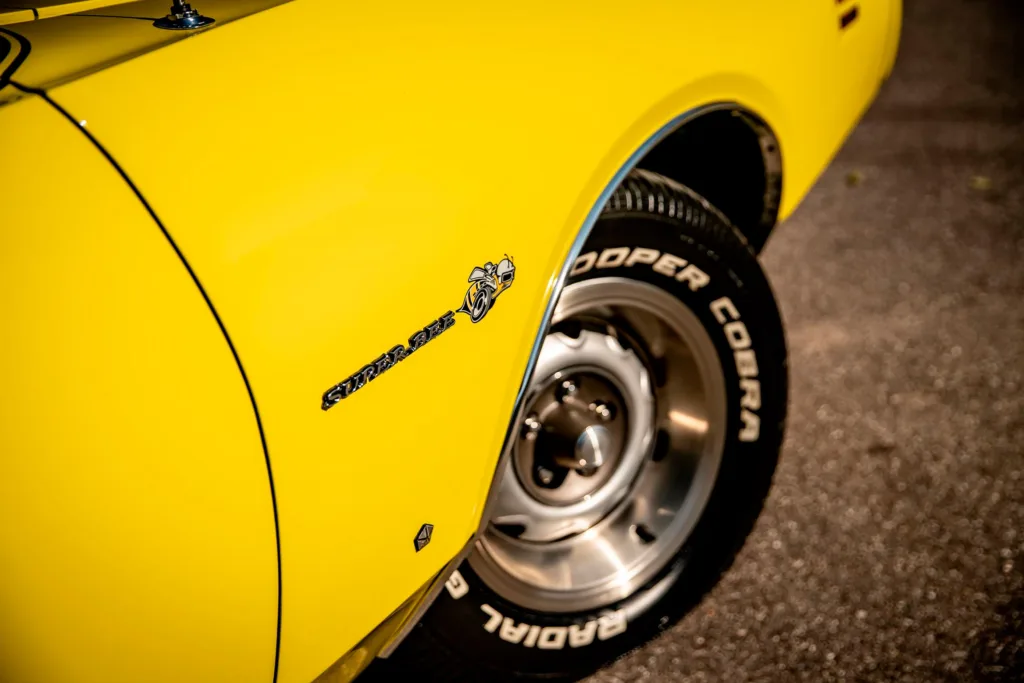 1971 Dodge Charger Super Bee 426 Hemi