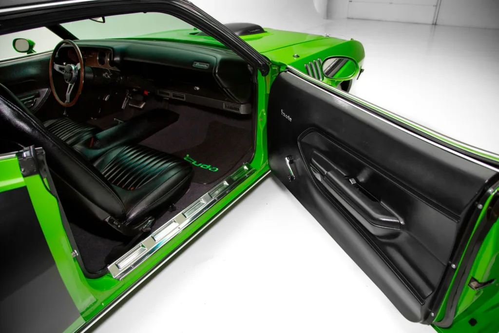 1971 Plymouth Cuda 440 Six Pack