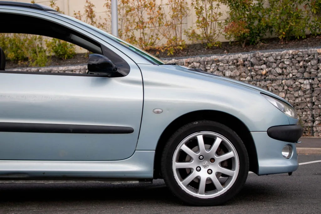 1999 PEUGEOT 206 S16