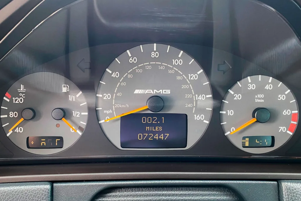 2000 Mercedes-Benz E 55 AMG