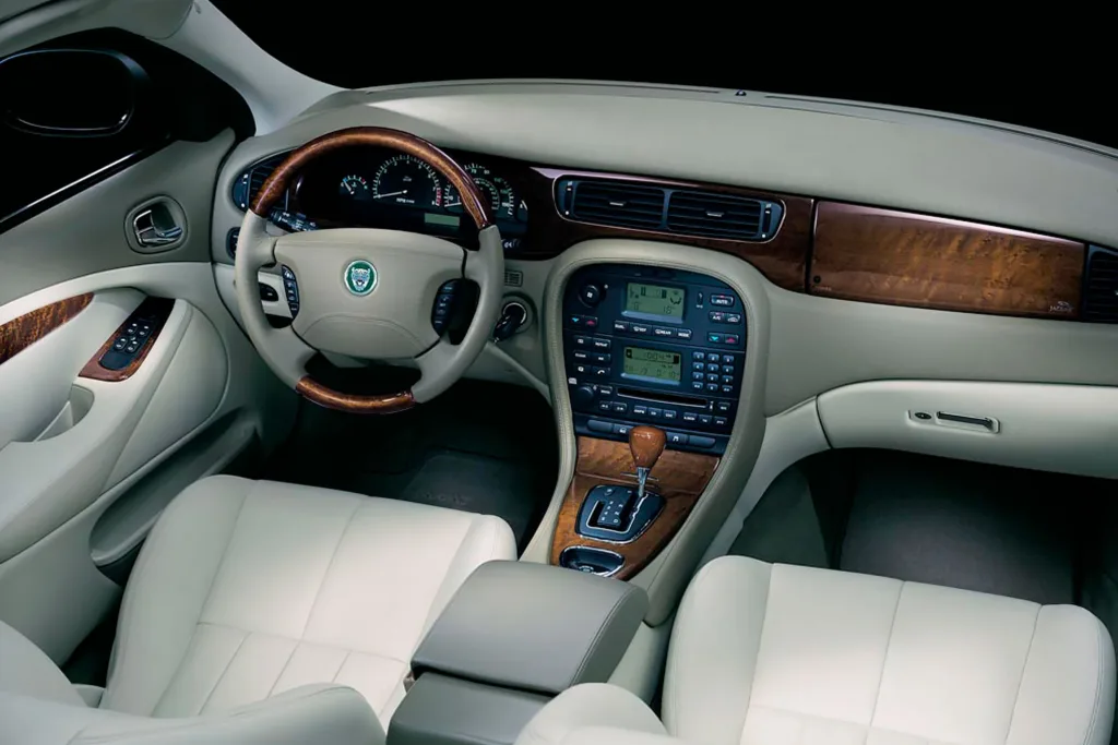 2002 Jaguar S-Type R