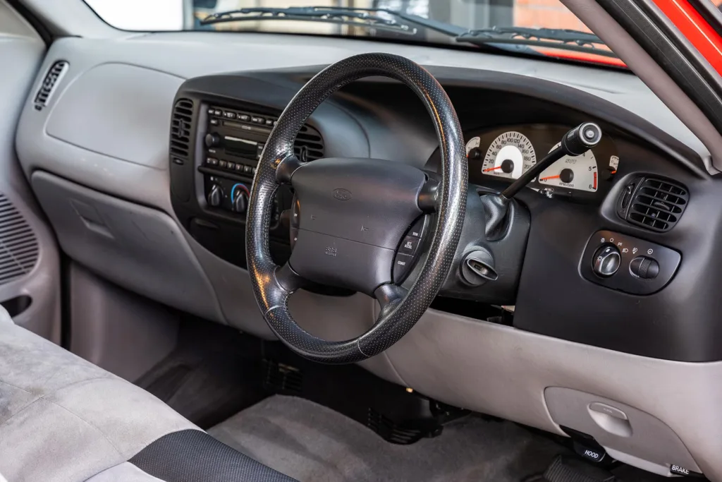 2003 Ford SVT F-150 Lightning