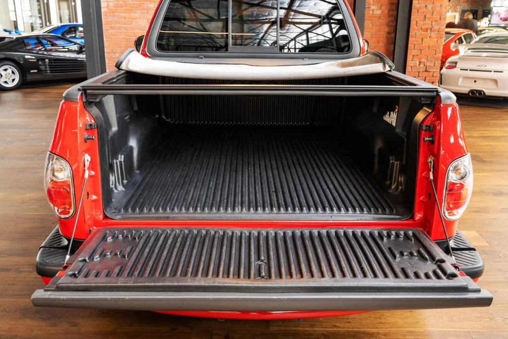 2003 Ford SVT F-150 Lightning