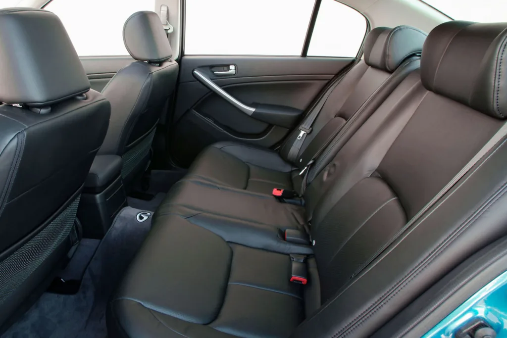 2003 Infiniti G35 Sedan