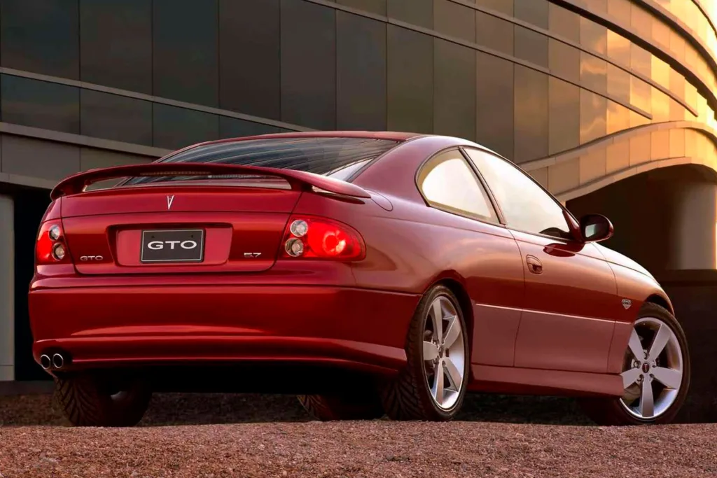2004-Pontiac-GTO-5.7-Coupe