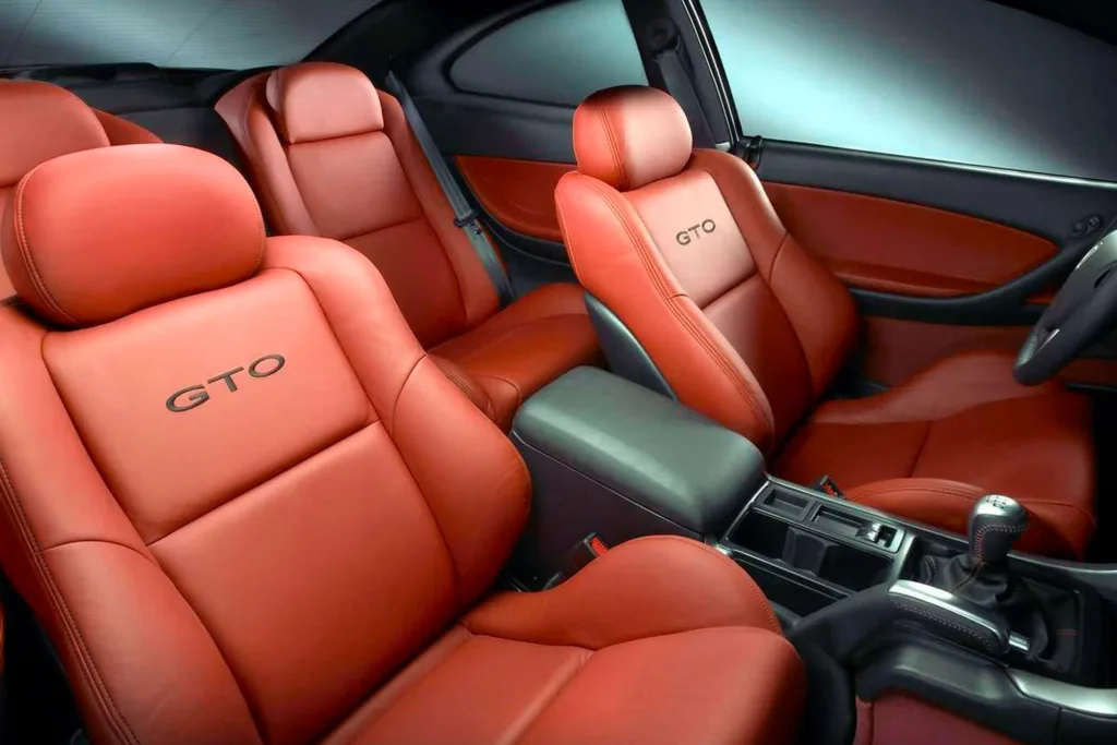 2004-Pontiac-GTO-5.7-Coupe