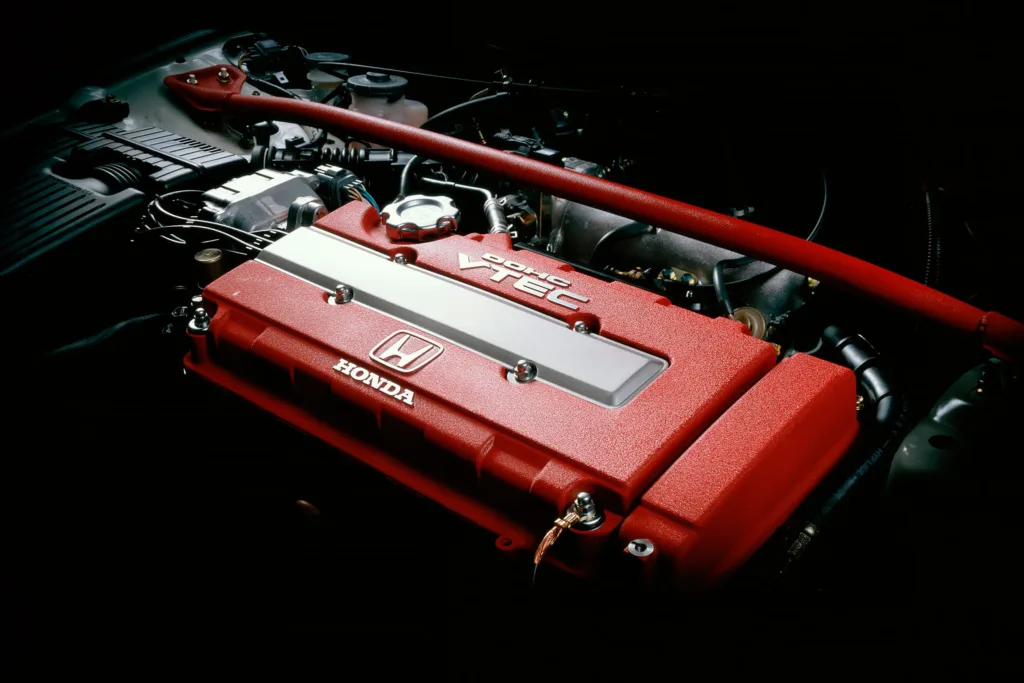 Honda DOCH VTEC Engine