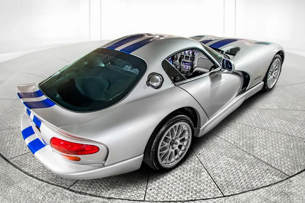 1999 Dodge Viper GTS