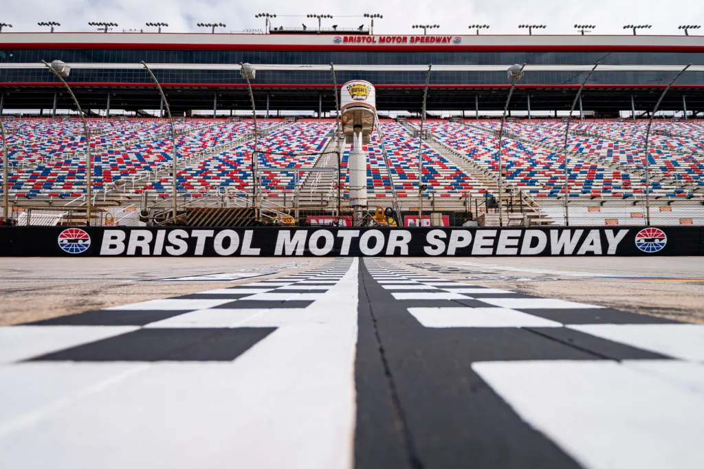 Bristol speedway finish line