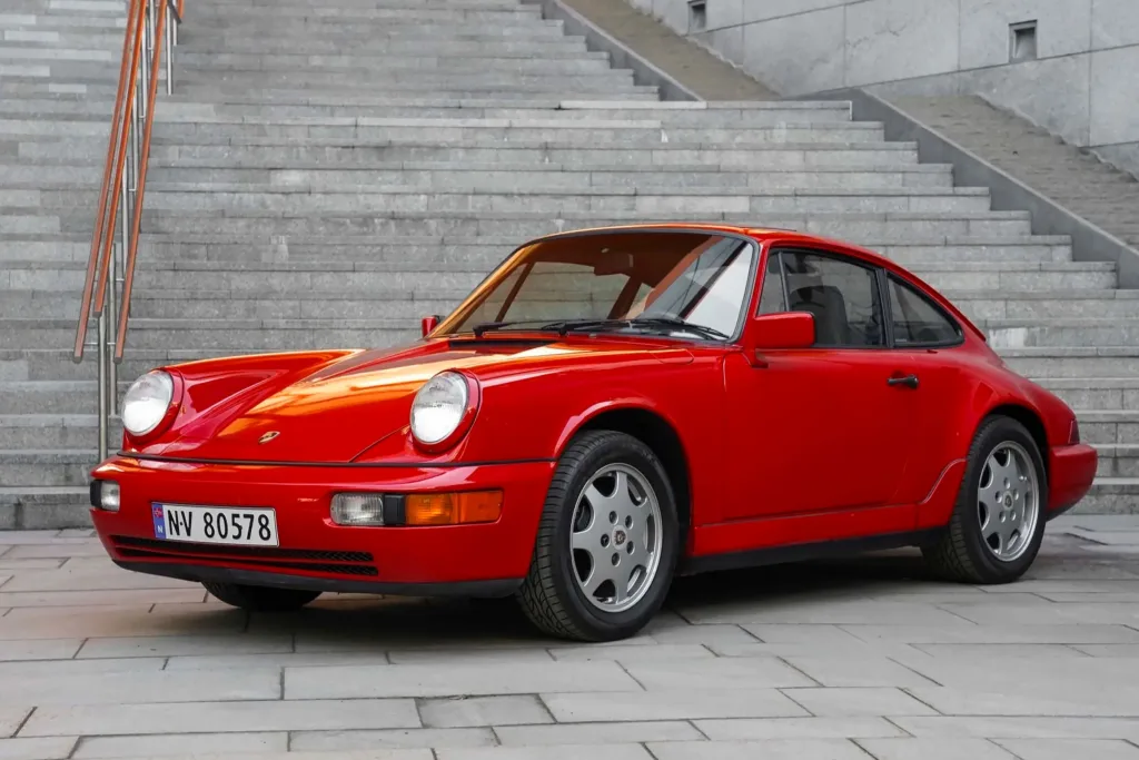 1989 Porsche 911 Carrera 4 Coupe