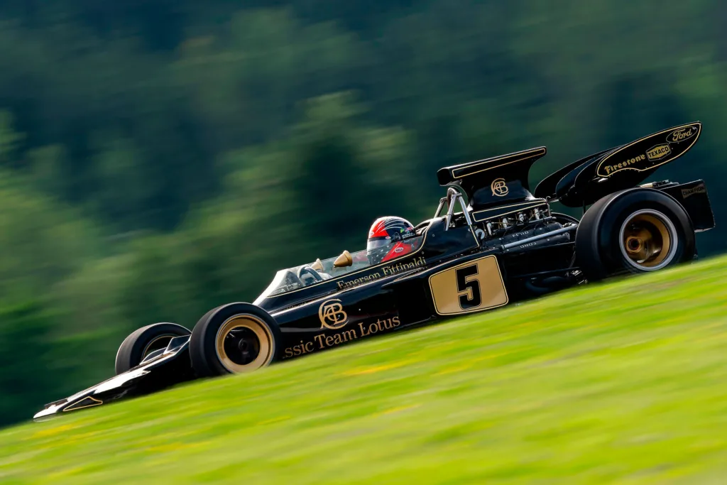 Team Lotus Type 72